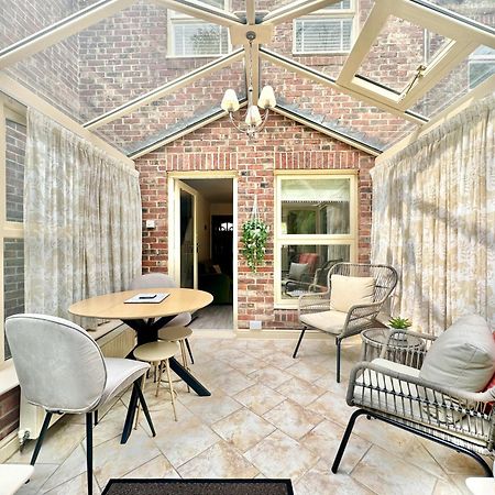 Cherry Blossom Cottage York Ngoại thất bức ảnh