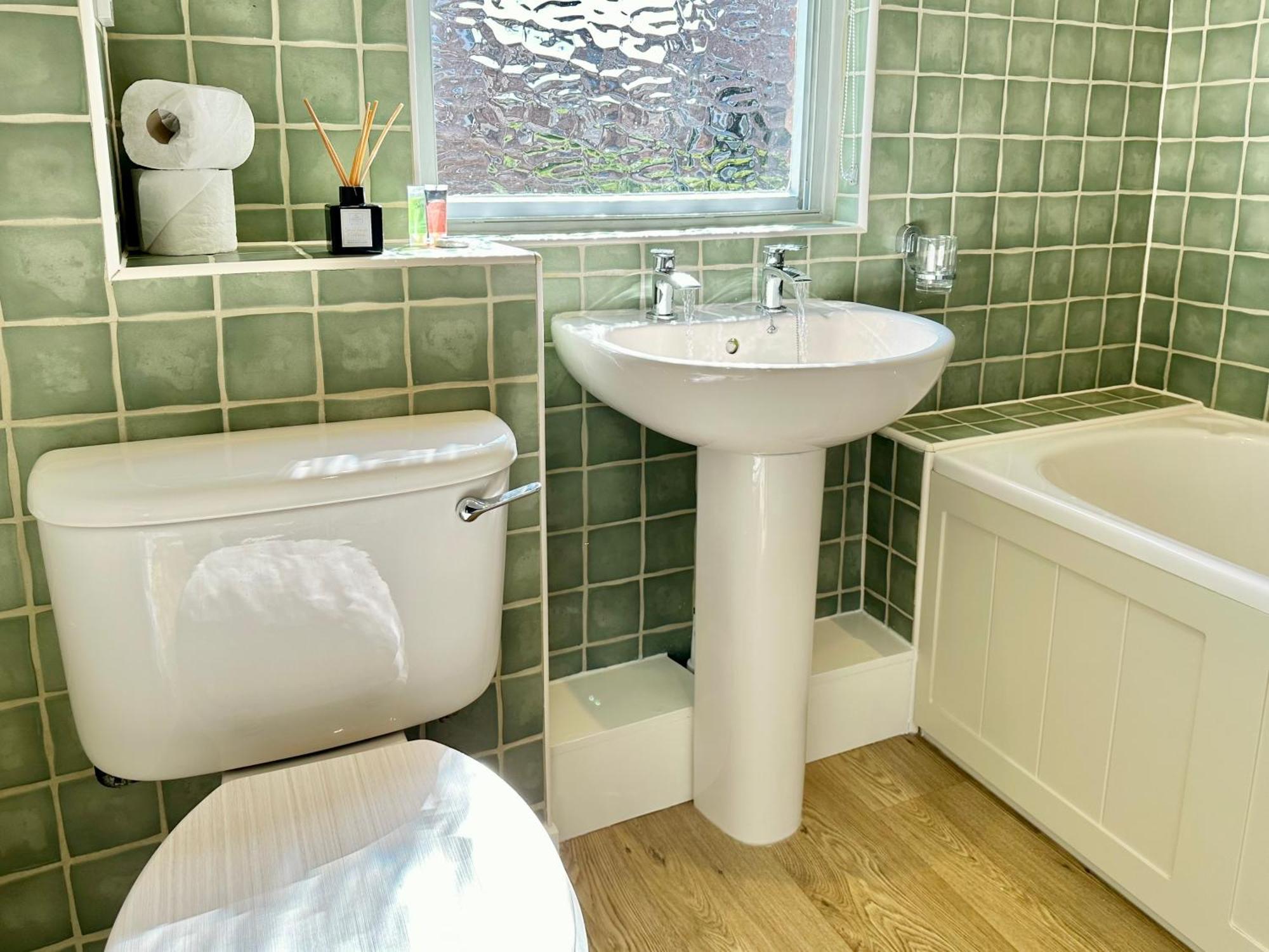 Cherry Blossom Cottage York Ngoại thất bức ảnh