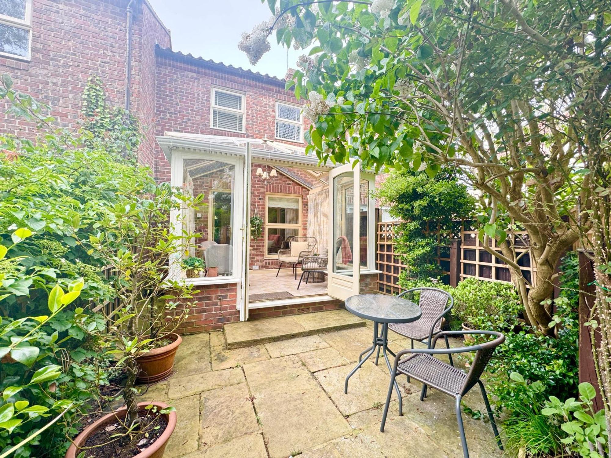 Cherry Blossom Cottage York Ngoại thất bức ảnh